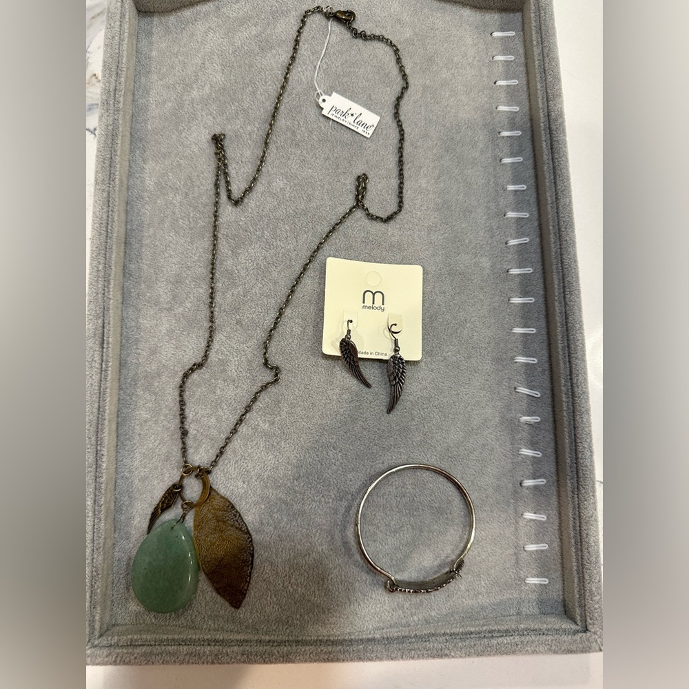 Angel wings inspired jewelry earrings, necklace and bracelet (2 NWT) (bundle 3)